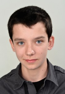 Asa+Butterfield+14th+Annual+Young+Hollywood+IUbMgYFar2hl